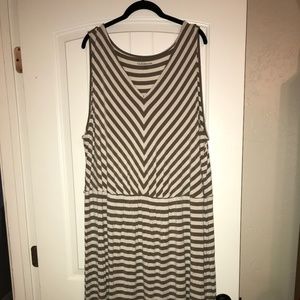 Croft & Barrow Beige/Cream Stripe Knit Dress, 3x
